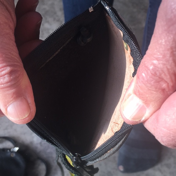 Adorable Mother Daughter Matching Purses - Picture 9 of 9